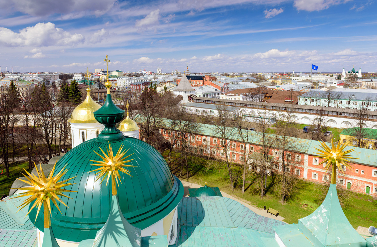 Iaroslavl, vue depuis le clocher de la cathédrale de la Dormition