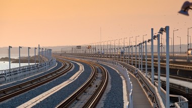 Русите за три дена купија повеќе од 12000 билети за првите возови преку Кримскиот мост