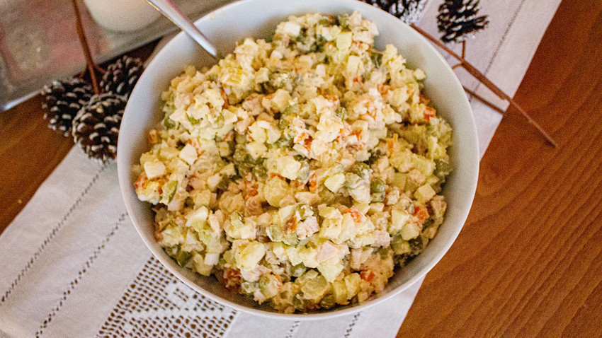 presentation of russian salad