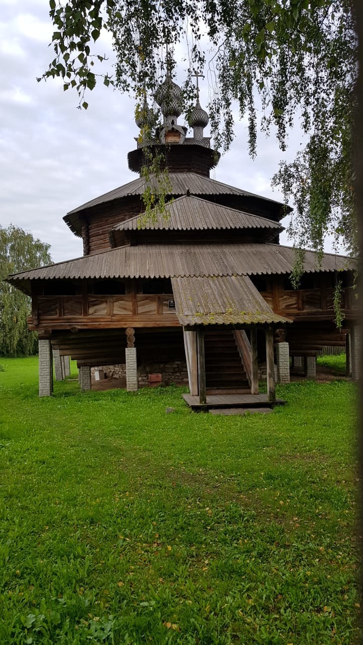 Gereja kayu dari abad ke-16 yang dibangun tanpa paku.