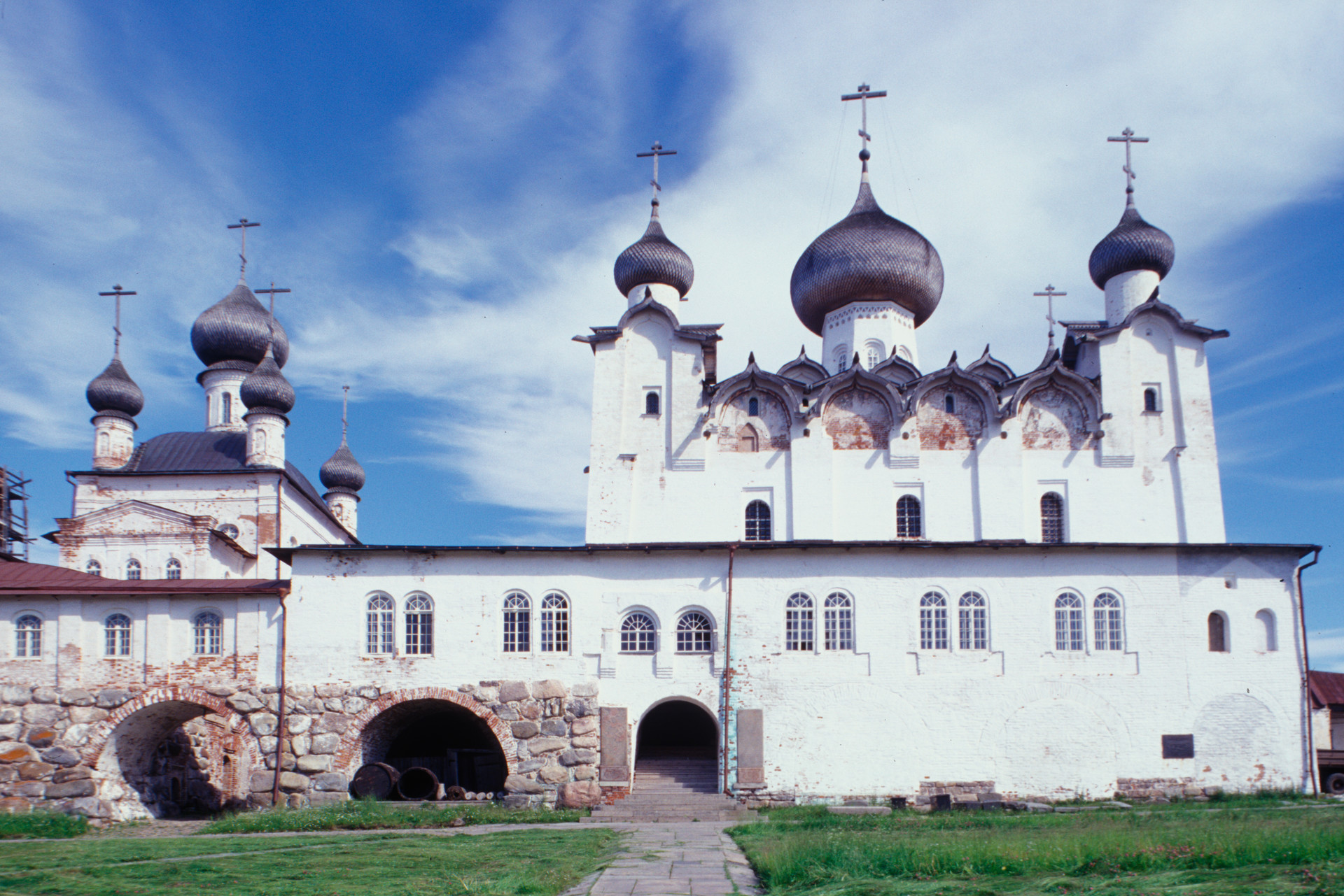 Transfiguration Monastery. Transfiguration Cathedral (right), Church of St.  Nicholas. West view. July 25, 1998