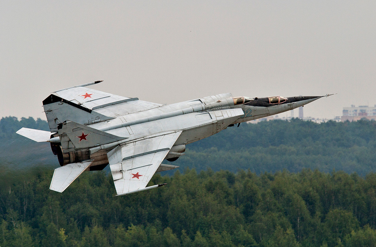 Mikoyan-Gurevich MiG-25