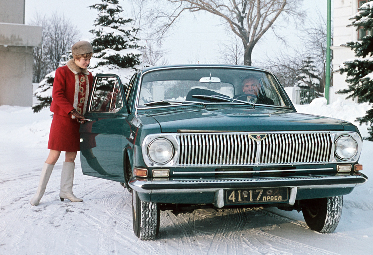 Ketika Volga menjadi kendaraan terbaik yang Anda, tidak ada gunanya untuk pamer.