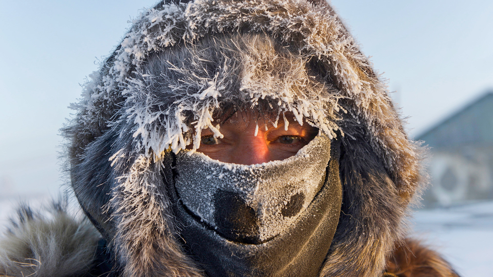 Урист от Норвегия в Якутия. Температурата спадна до минус 47 градуса по Целзий
