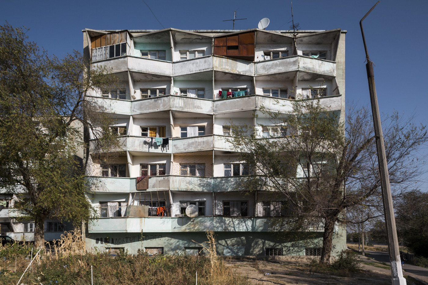 Edificio residenziale (anni ’70). Chkalovsk, Tajikistan