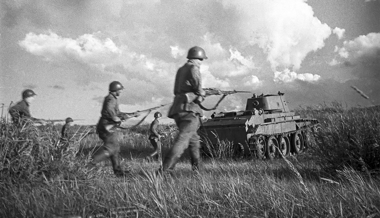 Sowjetische Soldaten während der Schlacht am Chalchin Gol