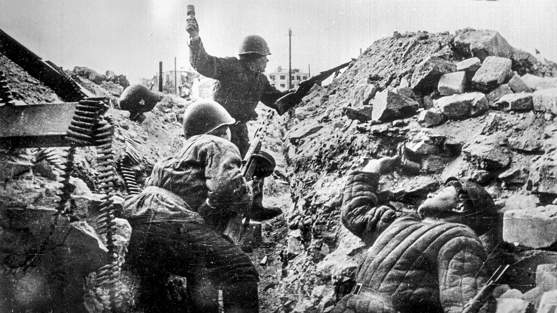 Des soldats russes pendant la bataille de Stalingrad
