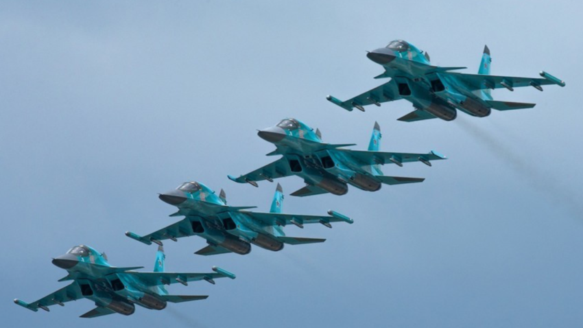 Одељење вишенамеских ловаца-бомбардера Су-34
