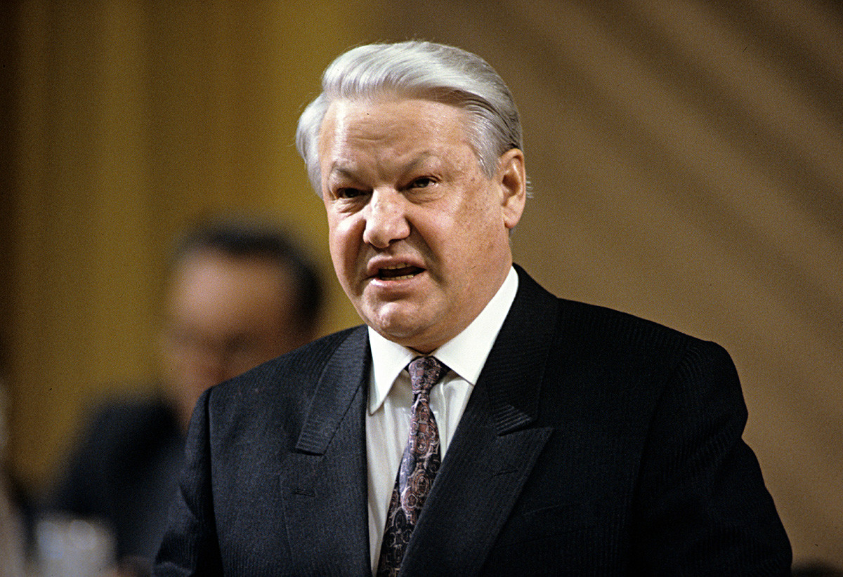 President Boris Yeltsin speaking at the All-Army Officers' Assembly, 1992
