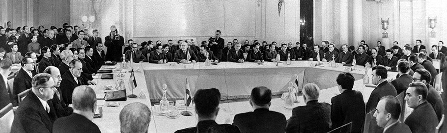 Varšavski svet evropskih držav za zagotavljanje miru in varnosti v Evropi, 1955