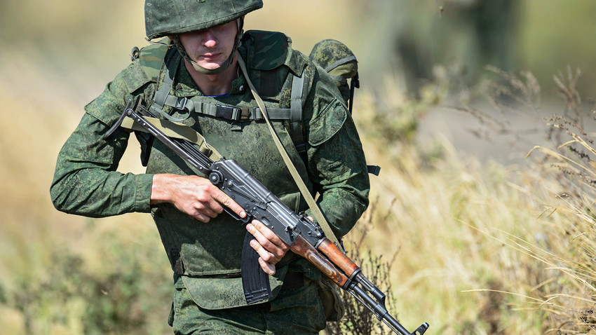 Top misconceptions about the AK-47 - Russia Beyond