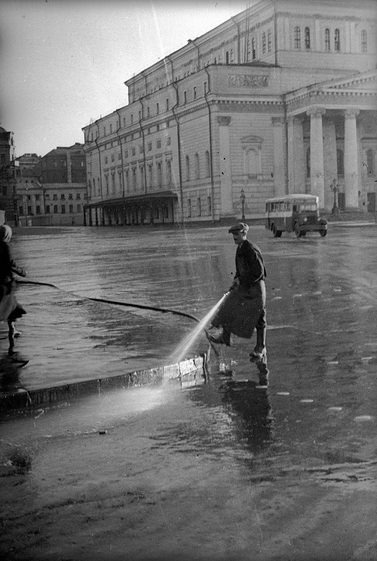 Un matin en ville. 1940