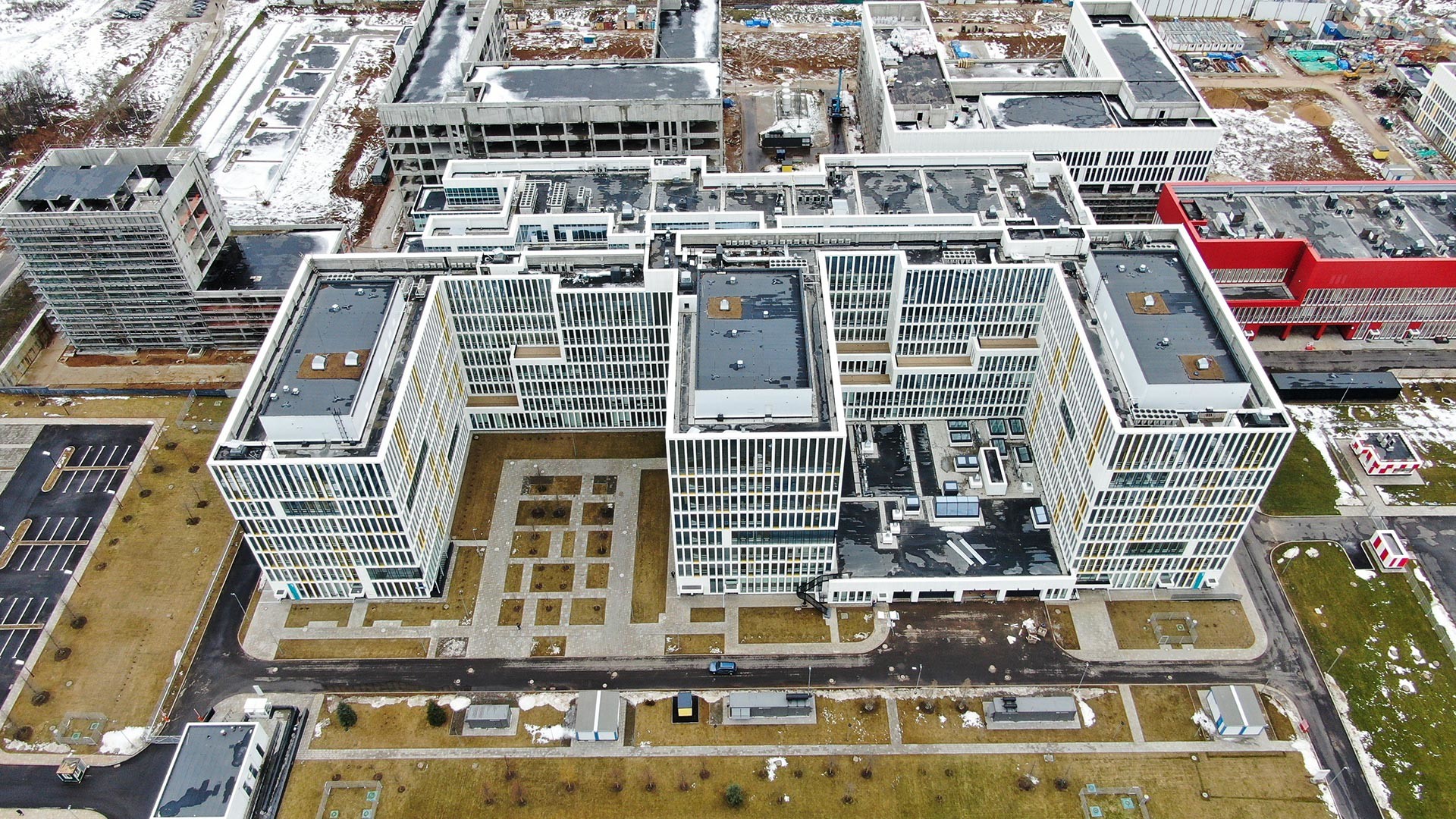 здание больницы коммунарки в москве
