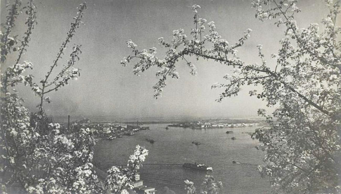 ドニエプル川、1939年　
