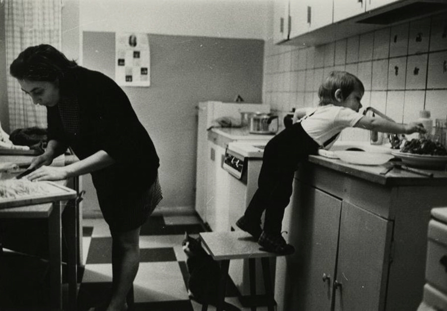 На кухне, 1970-е
