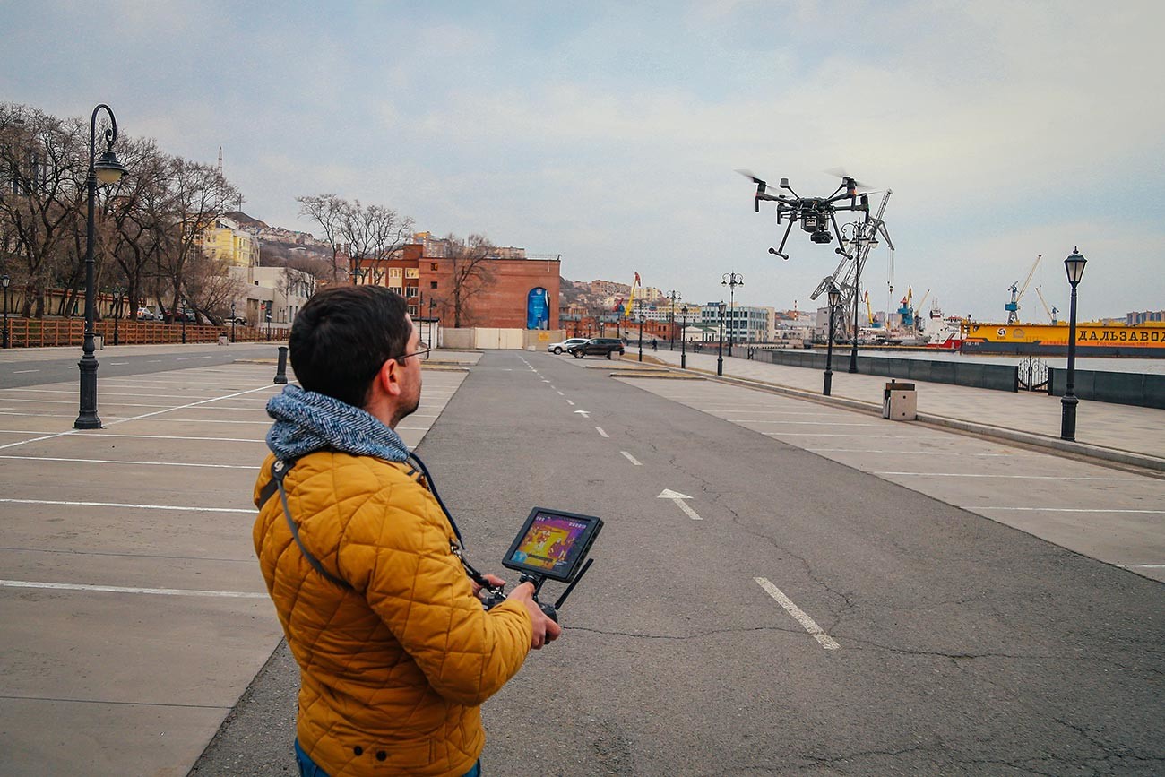 The test flight of the drone that should observe the self-isolation regime in Vladivostok.