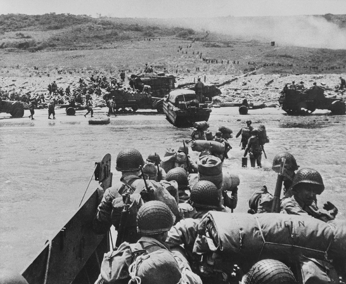 Втора световна война. Пристигане в Нормандия, 1944 година