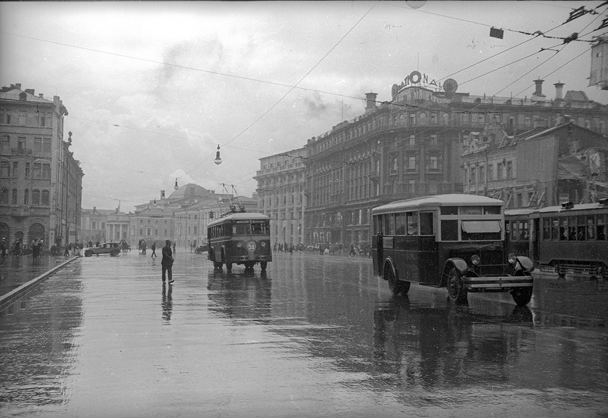 Ochotnyj-Rjad-Straße, 1930
