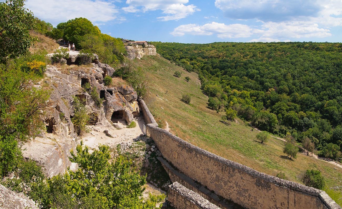 Chufut Kale cave