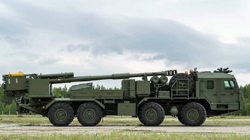 Првата официјална фотографија на самоодното артилериско орудие „Малва“ на научноистражувачкиот институт ЦНИИ „Буревестник“.