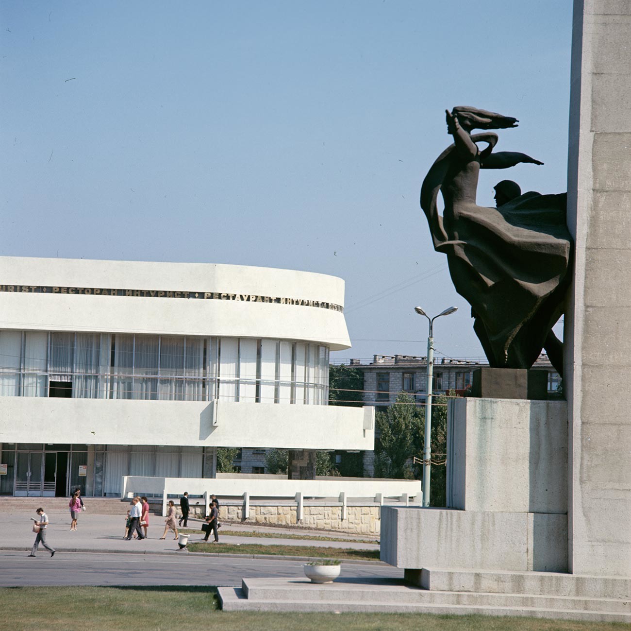 Monumento a los libertadores de Chisinau de las fuerzas nazis, 1974.

