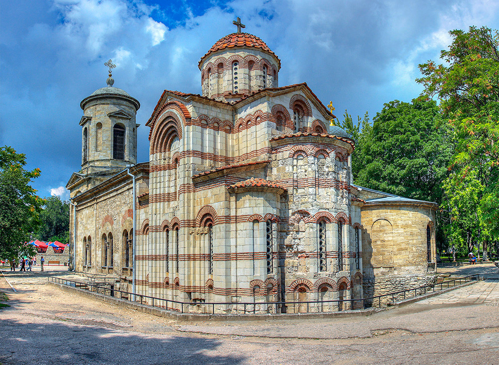 A Igreja de São João Batista do século 8.

