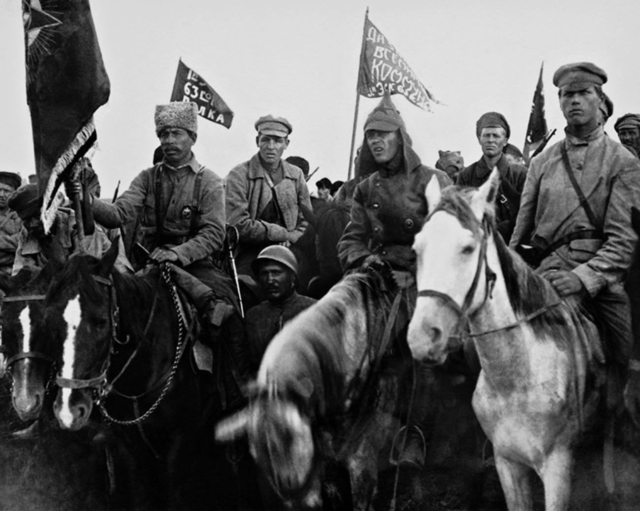 Soldats de la première armée de cavalerie de Boudionny lors d’un rassemblement