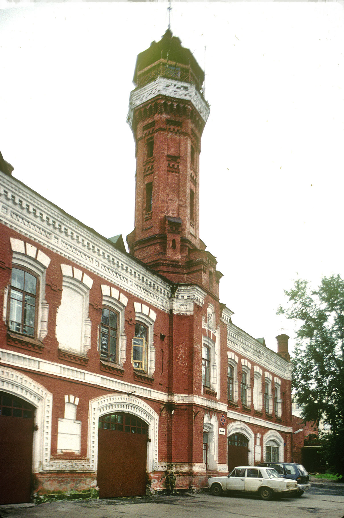 Central fire station & watchtower. August 1999