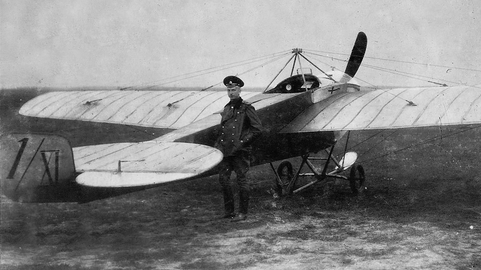 Pyotr Nesterov and the Nieuport IV.G he looped.