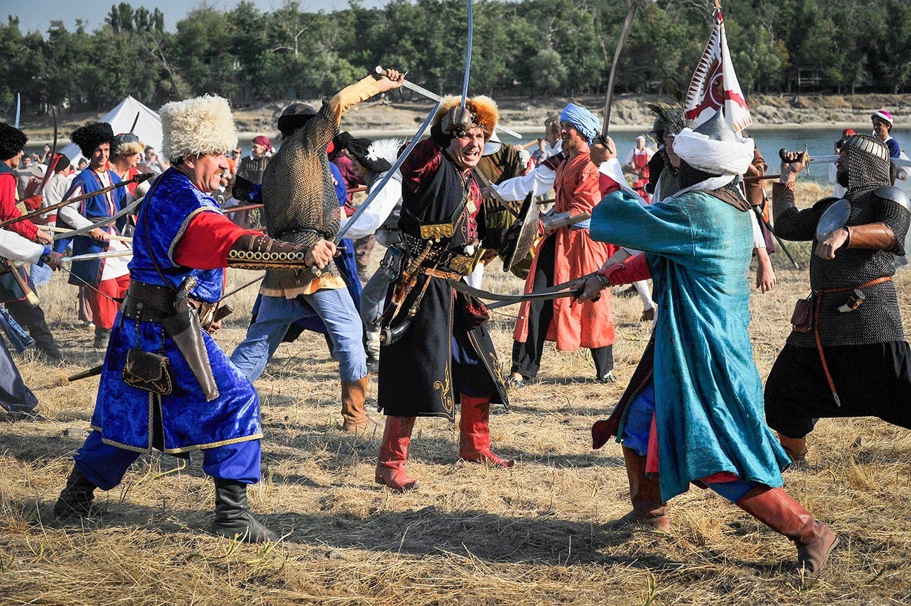 Uprizoritev kozaškega bojevanja iz 17. stoletja