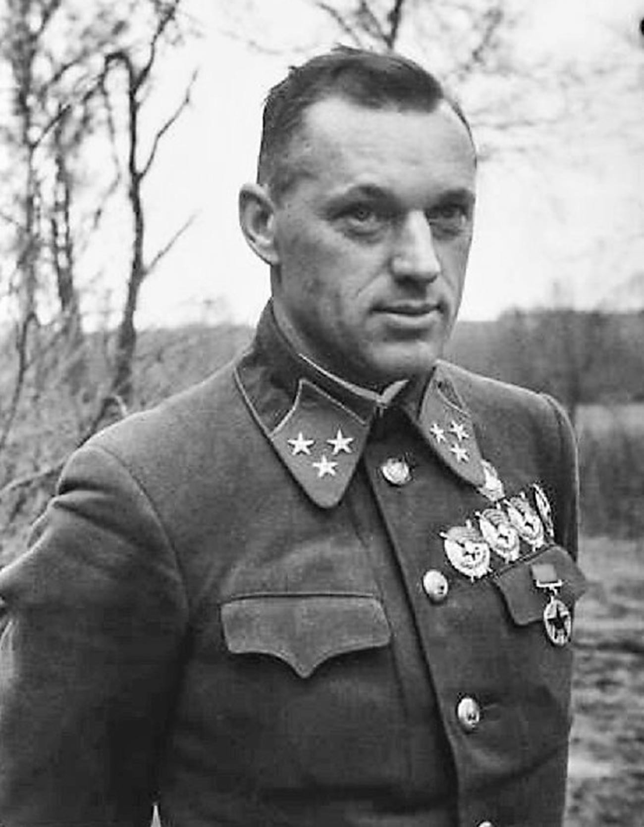 Командир на 16-та армия генерал-лейтенант Константин Рокосовски
