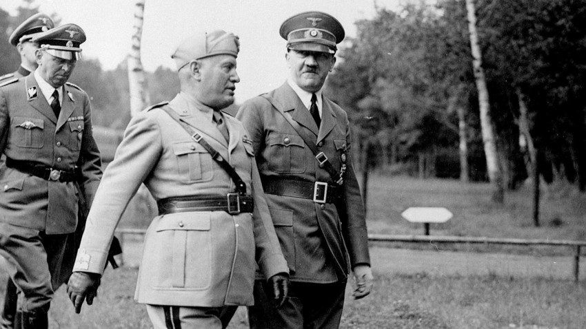 Мусолини и Хитлер на руския фронт, 1942 г.