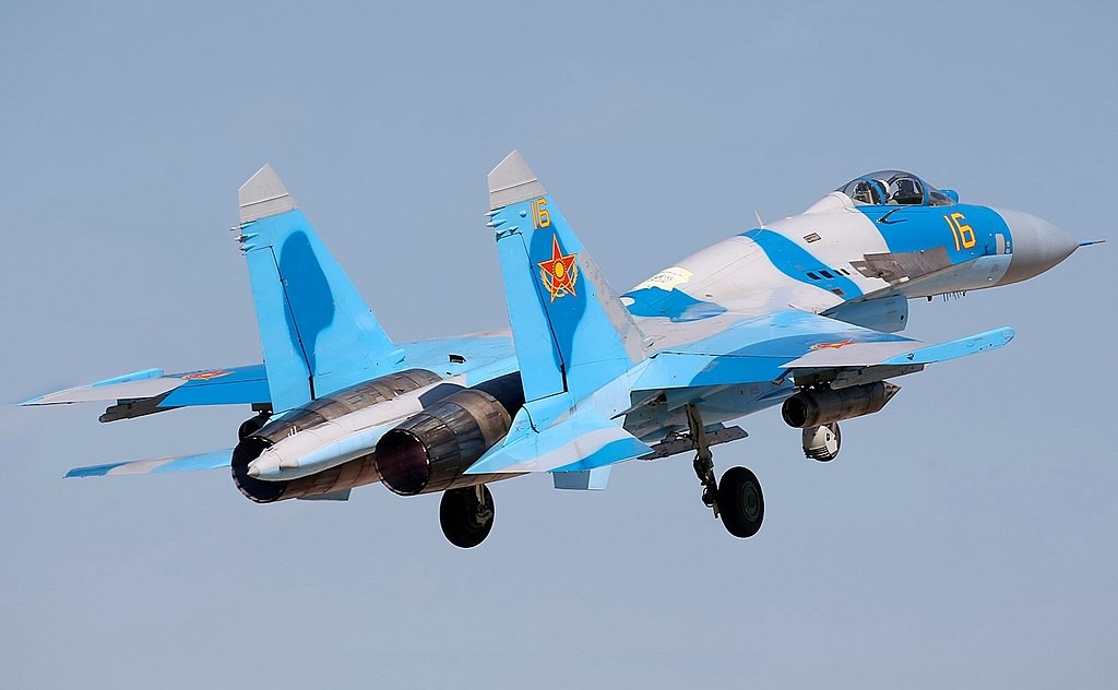 Su-27 kazajo

