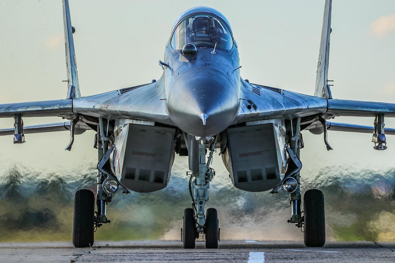 MiG-29

