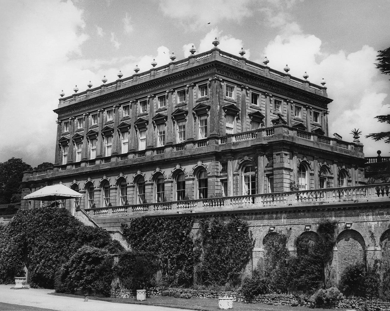 Cliveden, Lord Astor's mansion in Buckinghamshire, 28th June 1963.