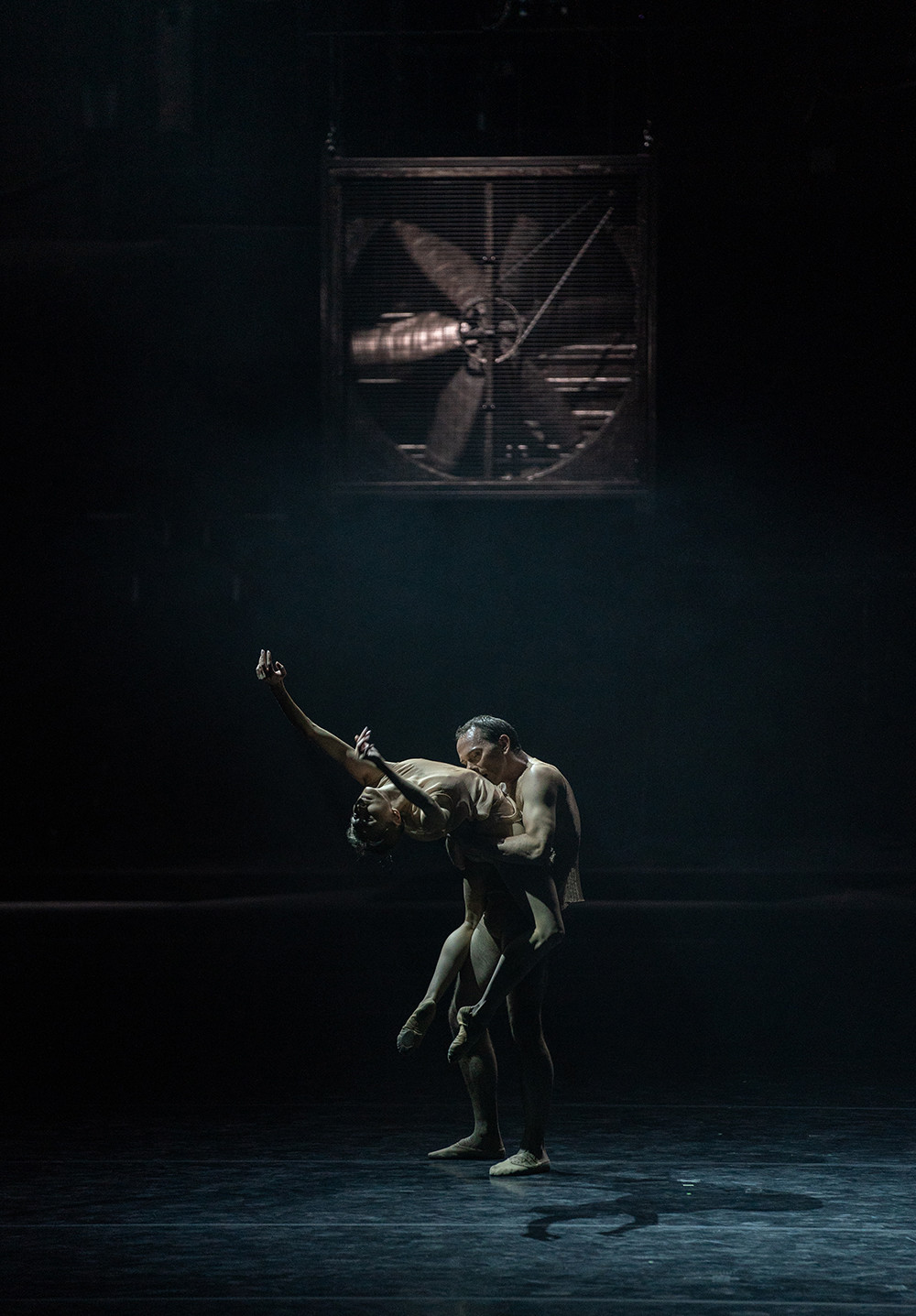 Anastasia Staschkewitsch, Wjatscheslaw Lopati im Ballett „Just“. 
