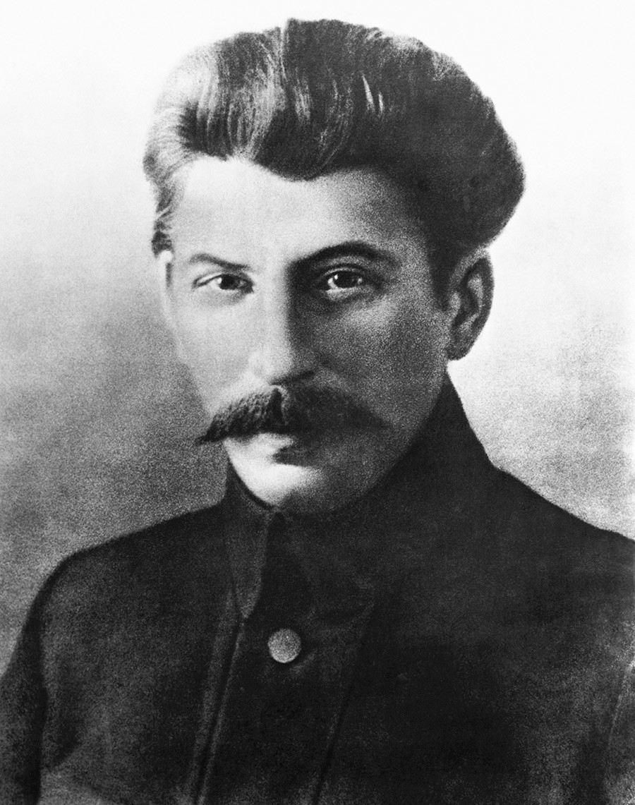 ヨシフ・スターリン、1917年