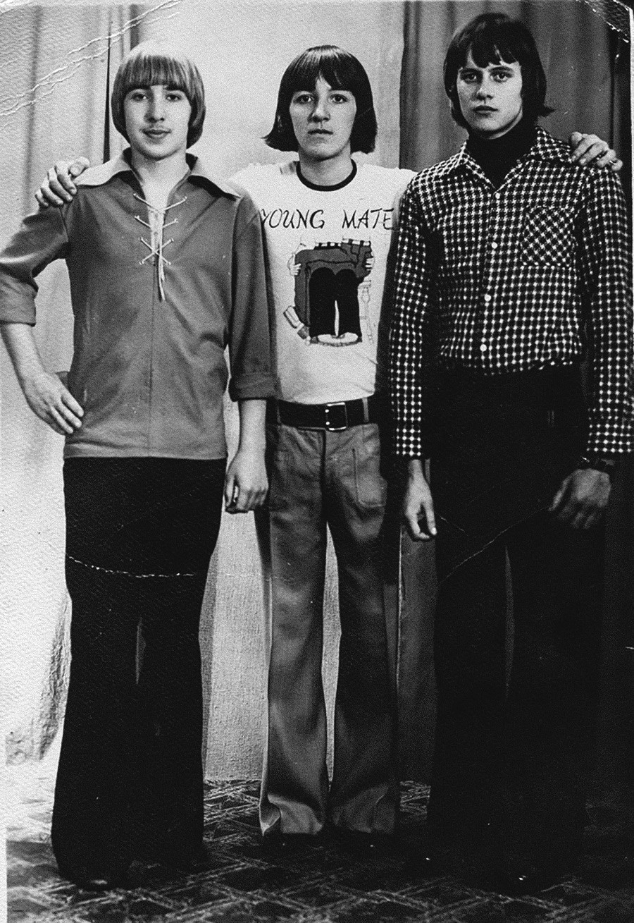 Комсомольцы, 1976