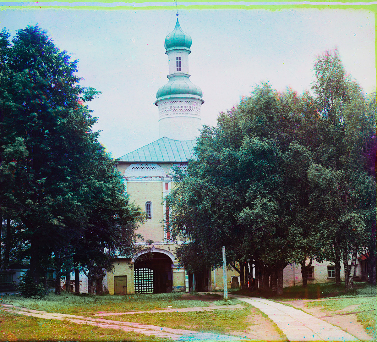 Church of St. John Climacus over Holy Gate, south view. Summer 1909