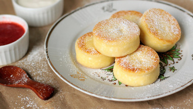 The ultimate guide to cooking syrniki (RECIPE)