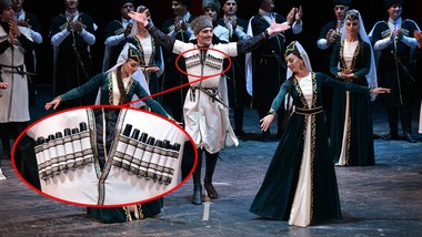 Zašto kozaci i narodi Kavkaza nose ove prišivene detalje na grudima? (FOTOGRAFIJE)