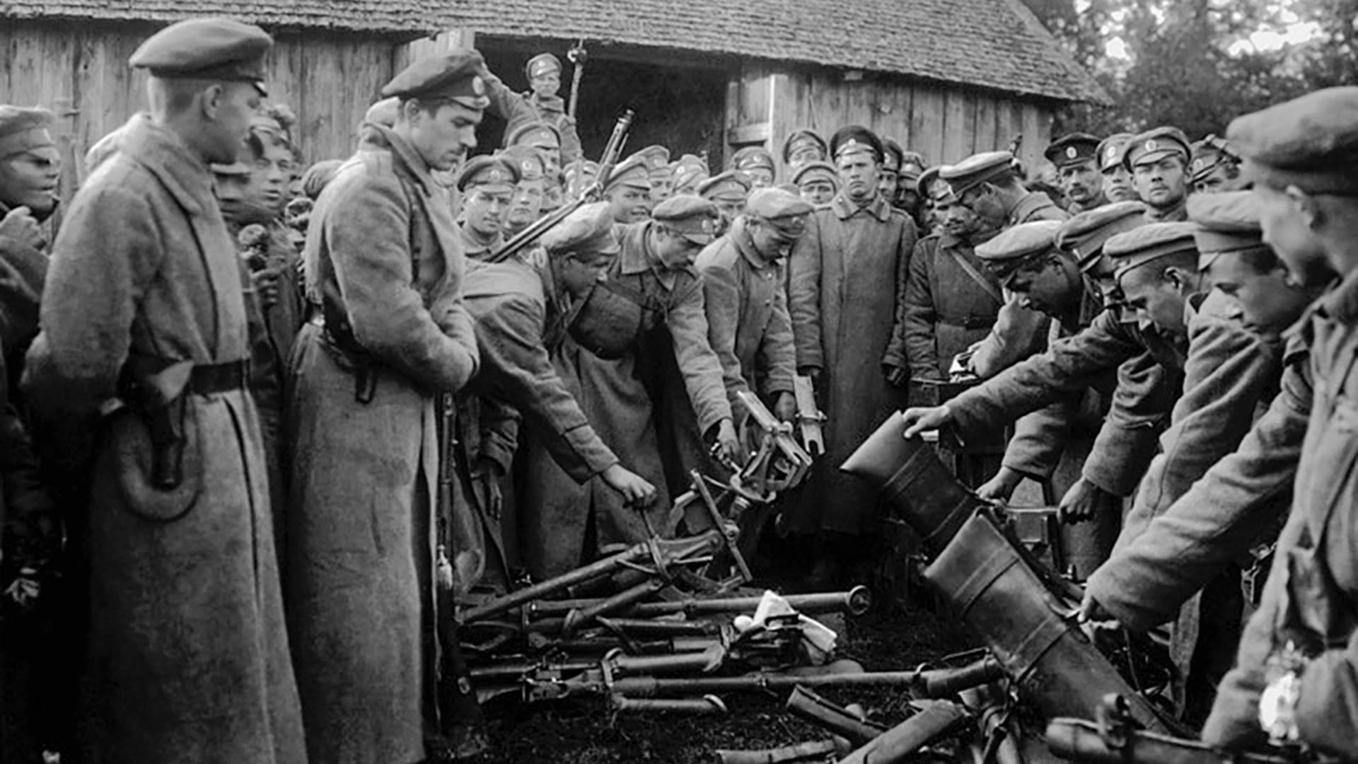 Народ советский победил сдают оружие фрицы