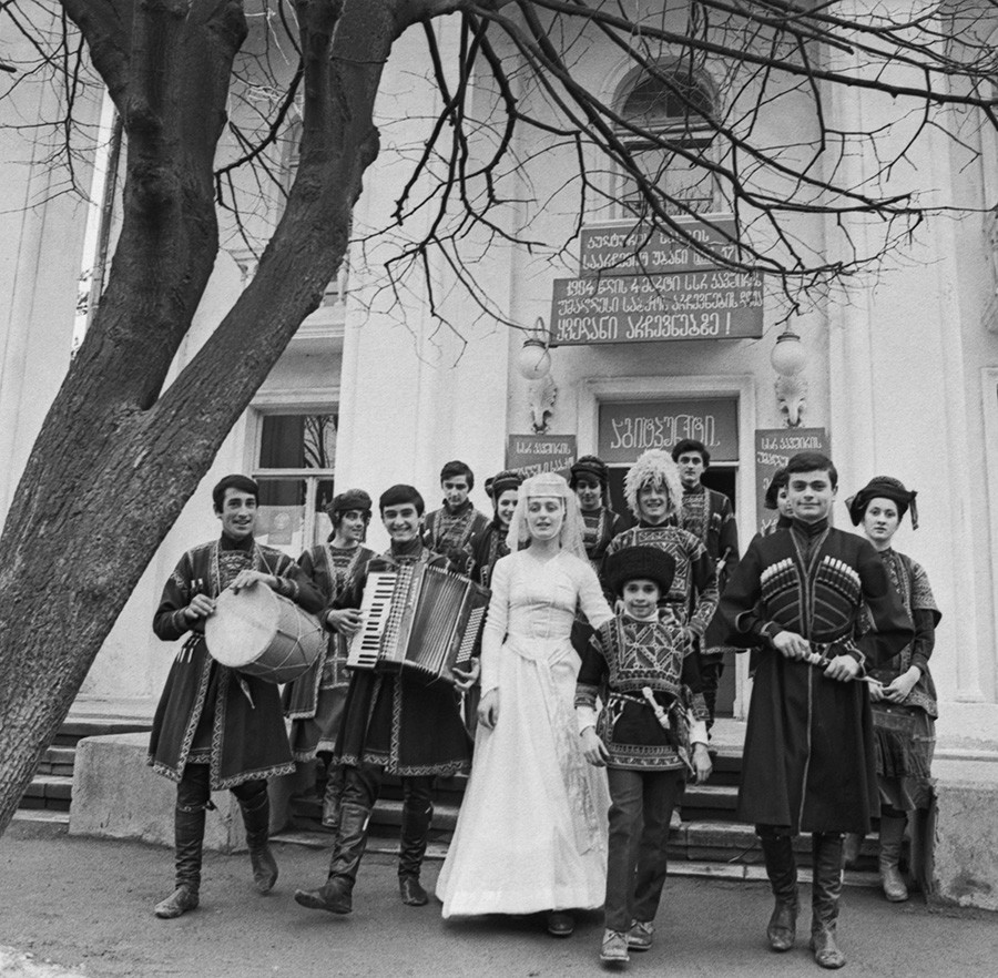 Artists perform for the voters at the polling stations in Georgian SSR, March 4, 1984.