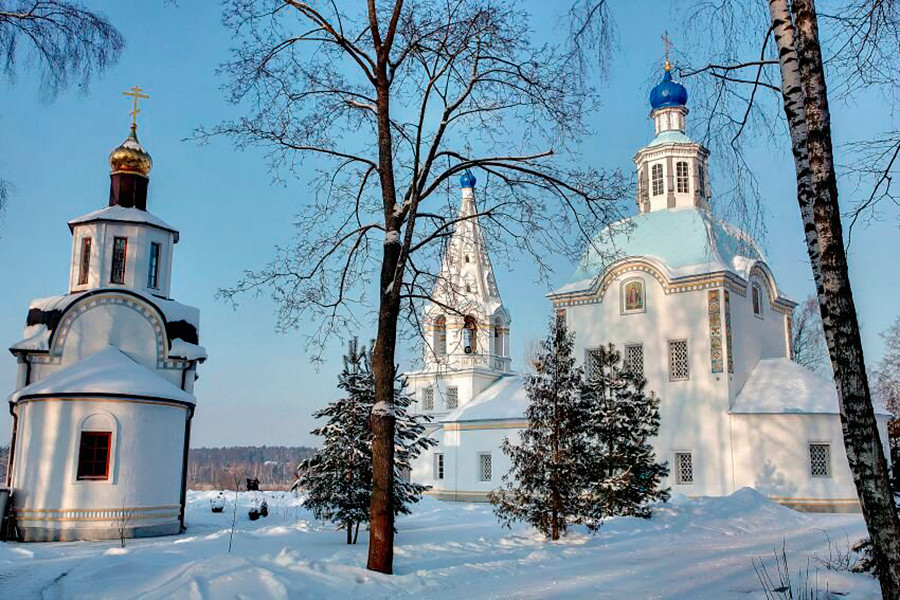 Church of the assumption of the blessed virgin Mary in the village of Uspenskoe