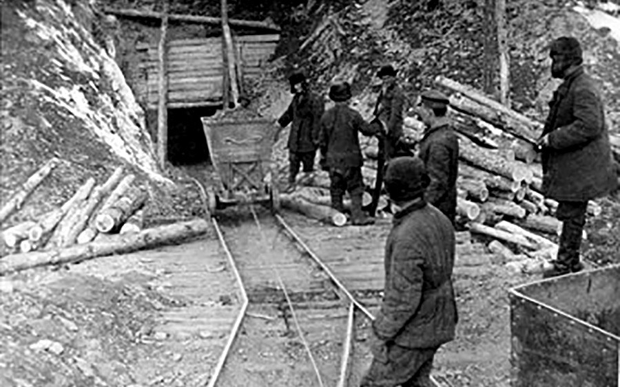 Goldmine at Kolyma 