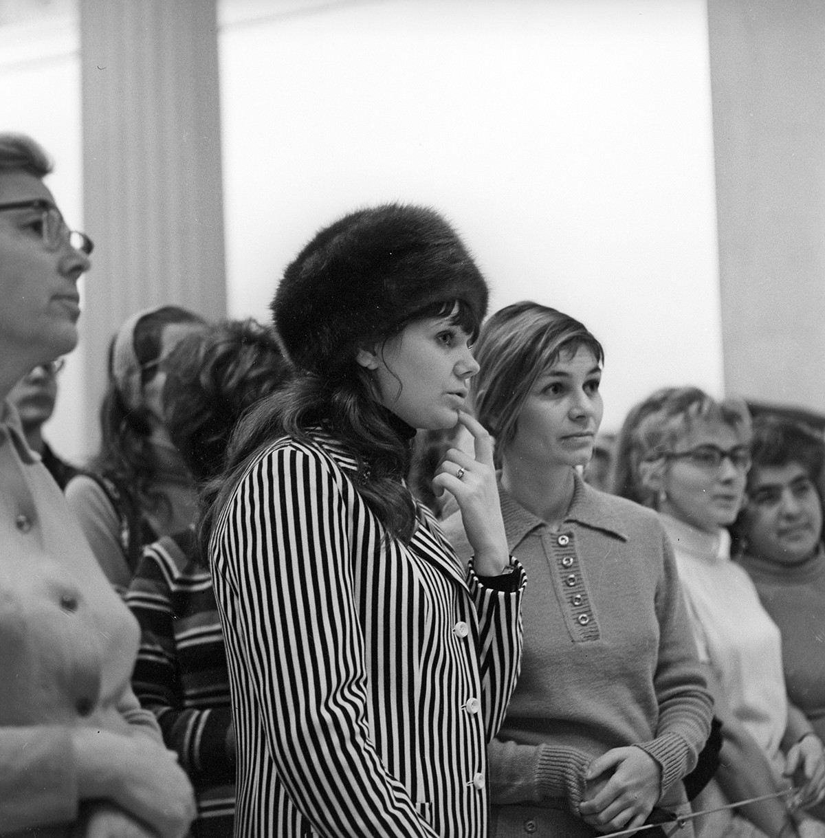 Посетители Государственного музея изобразительных искусств имени А.С. Пушкина. 1972.