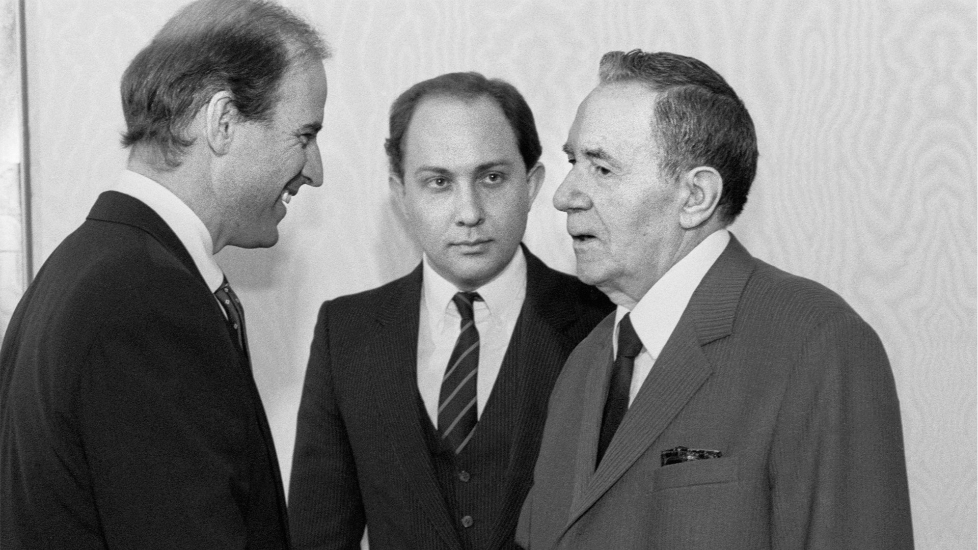 Джо Байдън, Виктор Прокофиев и Андрей Громико, 1988 г.
