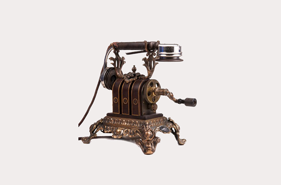 A telephone used by Empress Alexandra Feodorovna (1872-1918), wife of Emperor Nicholas II. Mix & Genest, Germany, 1900s