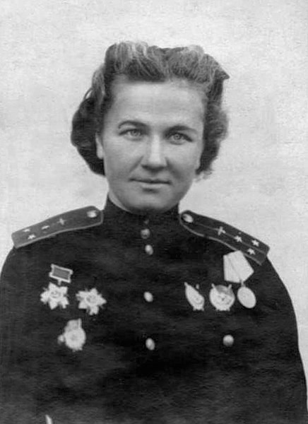 Nadiezhda Vasílievna Popova en 1944.