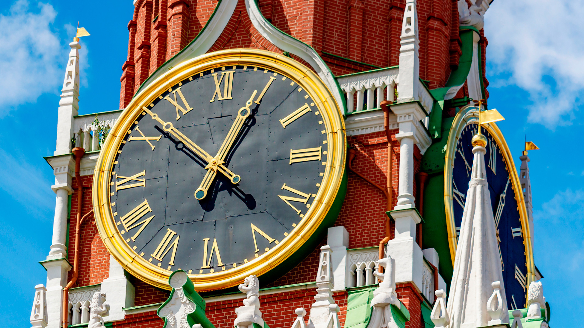 Часы кремлевской башни